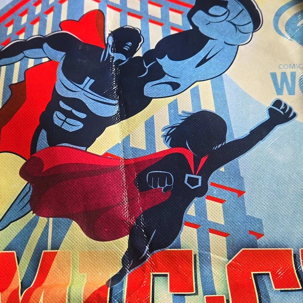 Comic Con EXCLUSIVE Vinyl Canvas Tote  with 
